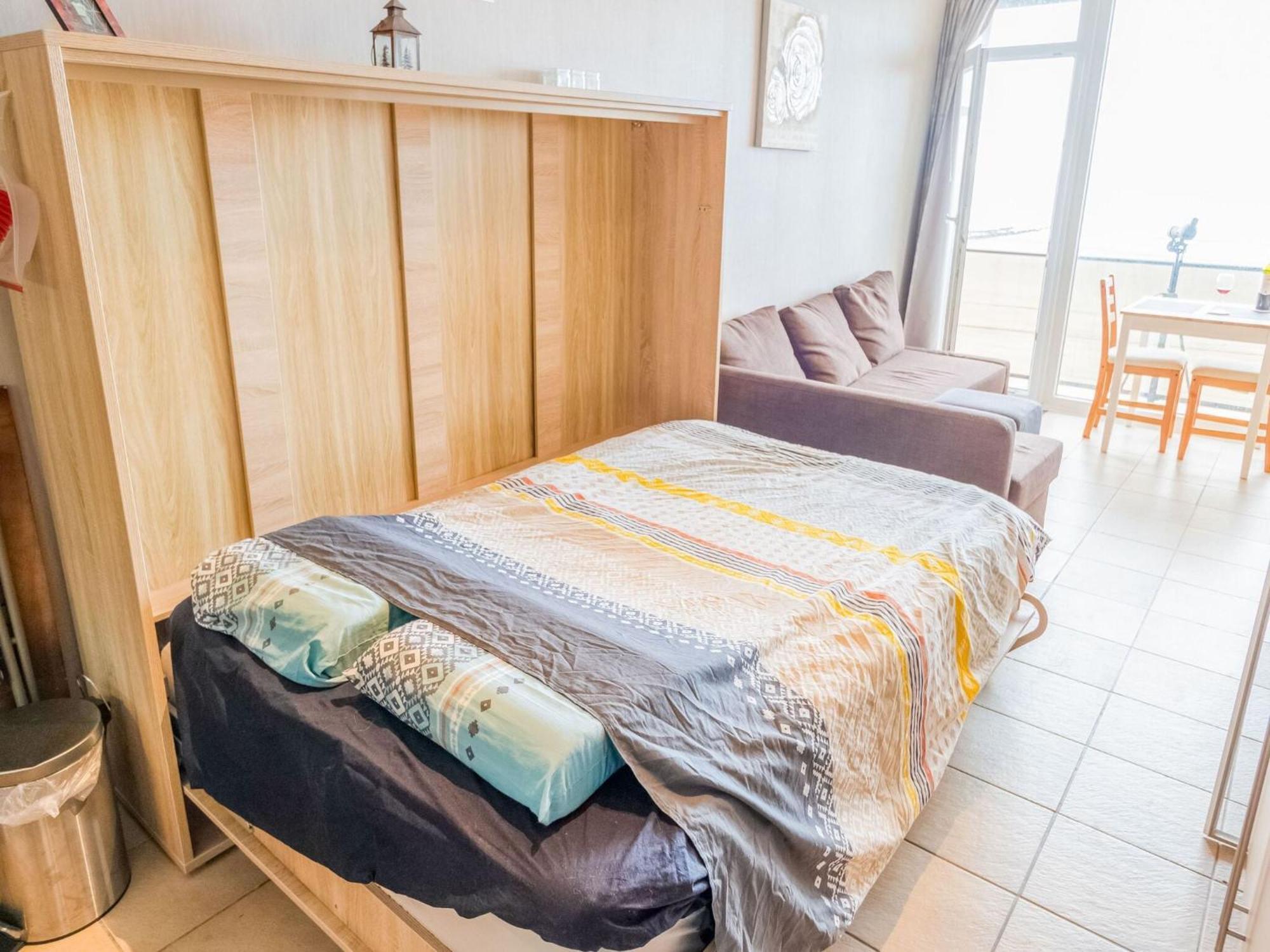 Contemporary Apartment In Oostende With Balcony Экстерьер фото